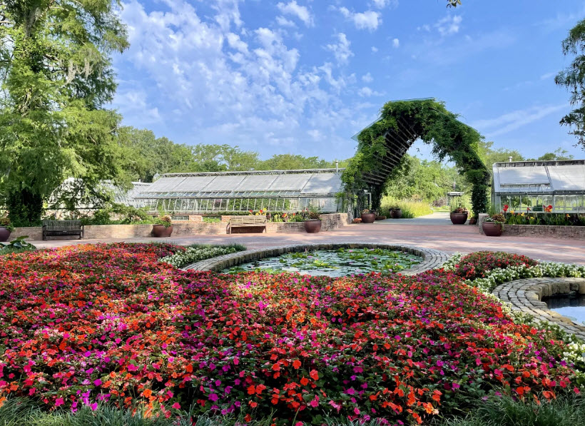 Shangri La Botanical Gardens and Nature Center, United States